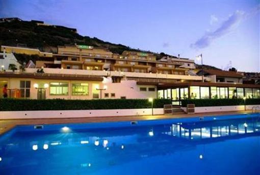 фото отеля Hotel la Baia Castelsardo