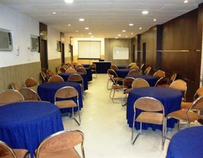 фото отеля Green Inn Hotel Kolkata