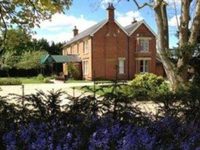 Well House Manor