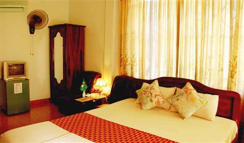 фото отеля Phong Nha Hotel