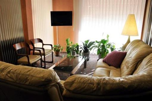 фото отеля Hotel Saint-Benoit Gueugnon