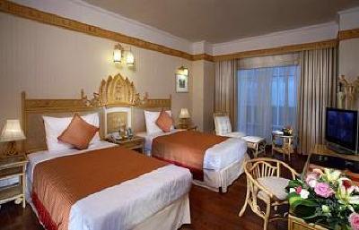 фото отеля Green Plaza Hotel