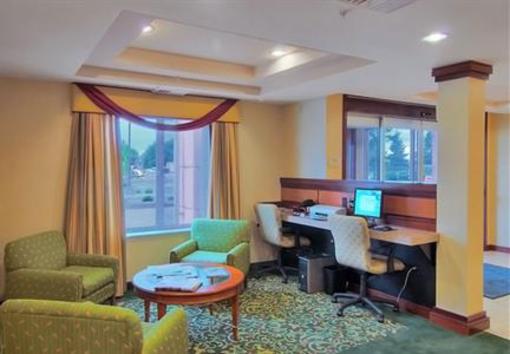фото отеля Fairfield Inn and Suites Burlington (Washington)
