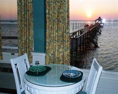 фото отеля Inn at Corolla Light