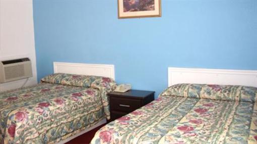 фото отеля Relax Inn Motel Kountze