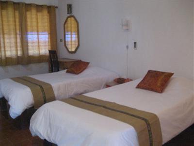 фото отеля Chumphon Sunny Beach Resort