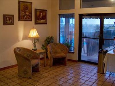 фото отеля Spanish Trails Inn Lancaster (Texas)