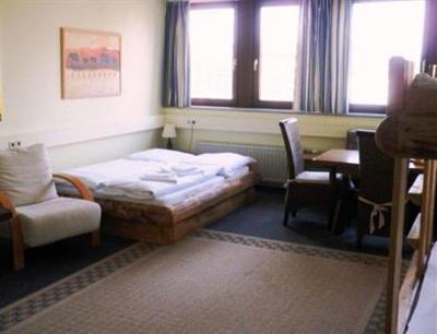 фото отеля Maximo Hotel Pinneberg