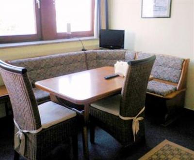 фото отеля Maximo Hotel Pinneberg