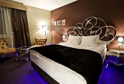 фото отеля Hotel 3 Trio