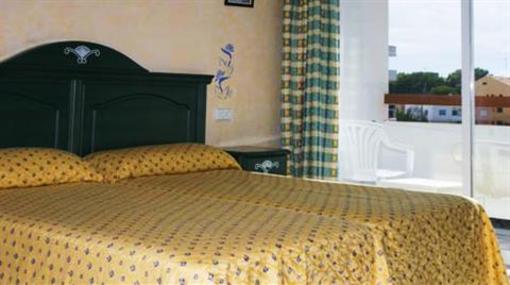 фото отеля Hostal Levante