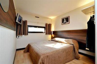 фото отеля Balladins Tourotel Lyon Hotel Bron