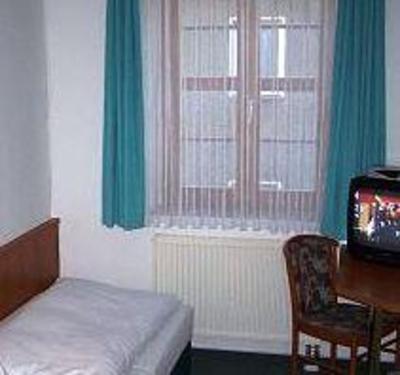 фото отеля Hotel Zum Goldenen Lowen Peitz