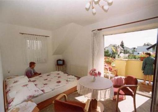 фото отеля Pension Em-Garni
