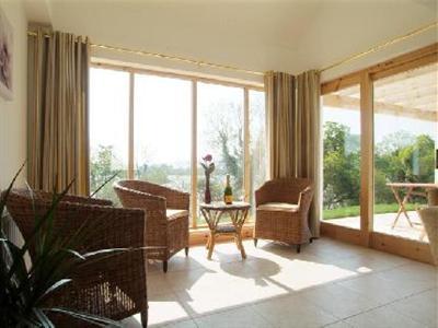 фото отеля Bluebell Cottage Leggs