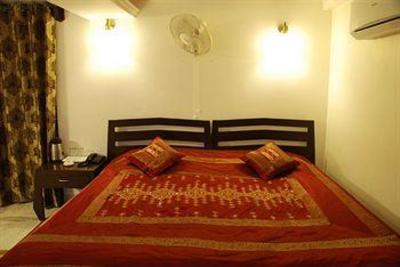 фото отеля The Marwar Hotel & Gardens