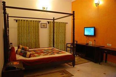фото отеля The Marwar Hotel & Gardens