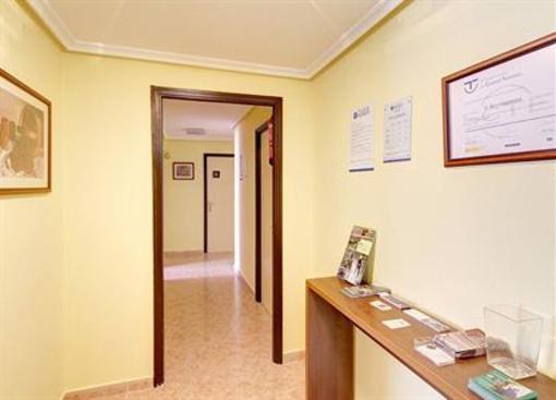 фото отеля Reconquista Pension