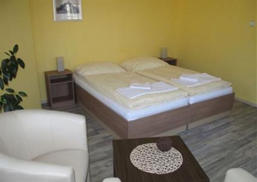 фото отеля Penzion - Restaurace Na Myte