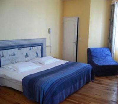 фото отеля Hotel De La Poste Piriac-sur-Mer