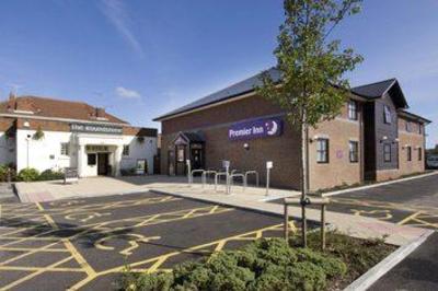 фото отеля Premier Inn Littlehampton