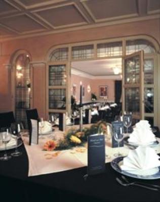 фото отеля Hotel Zur Post Attendorn