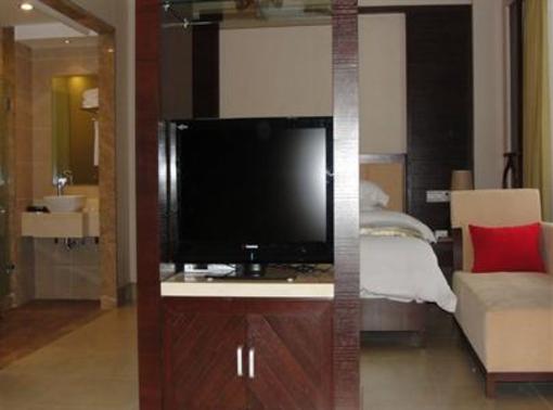 фото отеля Treasure Island Hotel
