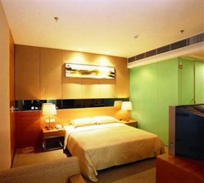 фото отеля Green Vogue Hotel