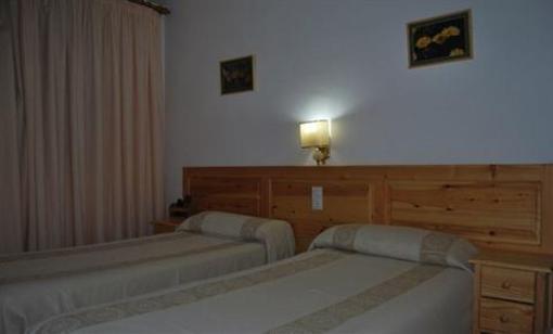 фото отеля Hostel Pensio Palmira Espot