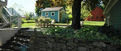 фото отеля Captain Grant's, 1754