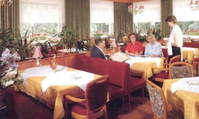 фото отеля Hotel Waldschlosschen Bad Herrenalb
