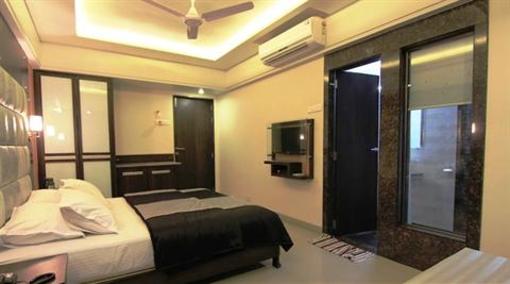 фото отеля Hotel Poonam