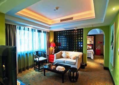 фото отеля Plaza Hotel Guangchang Binguan