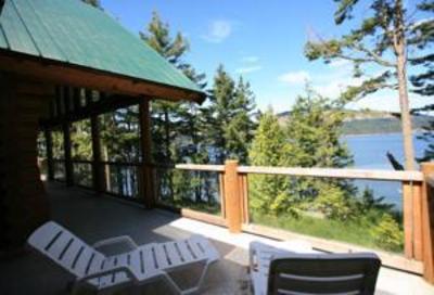 фото отеля Canal Road Pender Island Breakaway Vacations