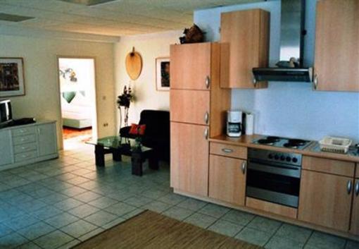 фото отеля Hotel Bergischer Hof Overath