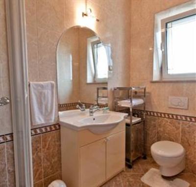 фото отеля Barba Petra Dvori Apartments
