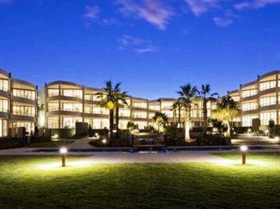 фото отеля Cotton Beach Apartments