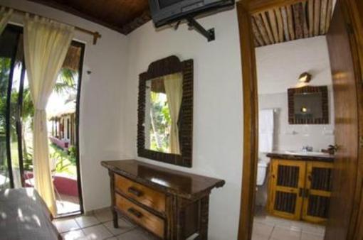фото отеля Hotel Maya Inn Holbox Island