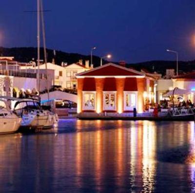 фото отеля Cesme Marina Konukevi