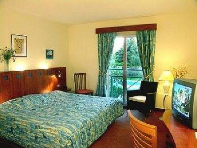 фото отеля Hotel Le Pariou Issoire