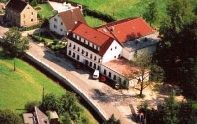 фото отеля Goldener Lowe am Taurastein