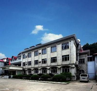 фото отеля Jiujiang Power Supply Company Lushan Training Base