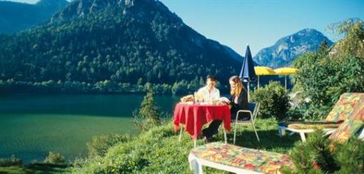 фото отеля Pension Hubertus am Thumsee Bad Reichenhall