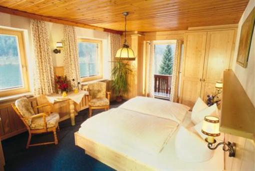 фото отеля Pension Hubertus am Thumsee Bad Reichenhall
