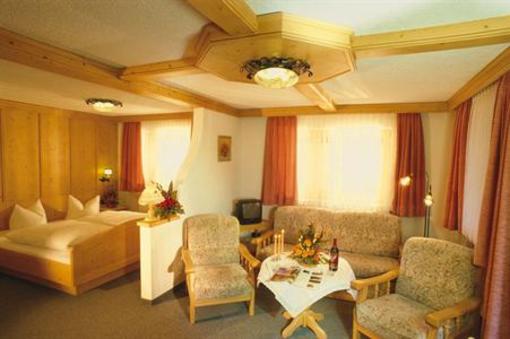 фото отеля Pension Hubertus am Thumsee Bad Reichenhall