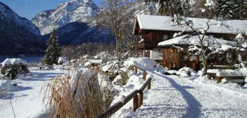 фото отеля Pension Hubertus am Thumsee Bad Reichenhall