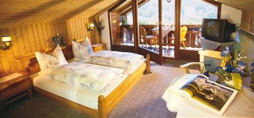 фото отеля Pension Hubertus am Thumsee Bad Reichenhall