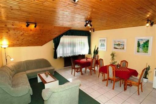 фото отеля Klara Villa Apartman