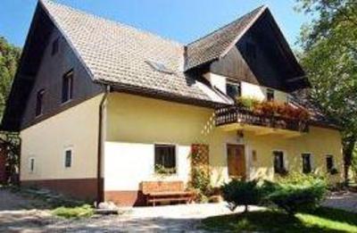 фото отеля Farm Holidays Povsin