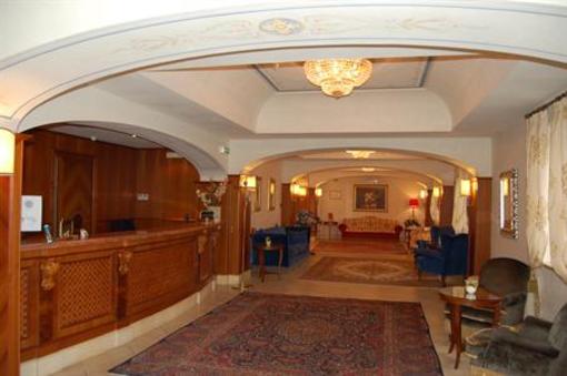фото отеля Gran Hotel Helio Cabala